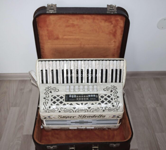 SUPER STRADELLA + Midi King Major