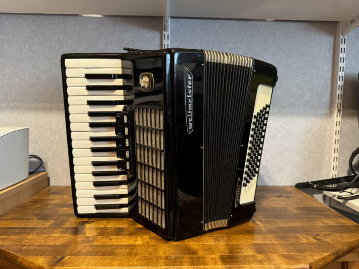 WELTMEISTER  60 bassi