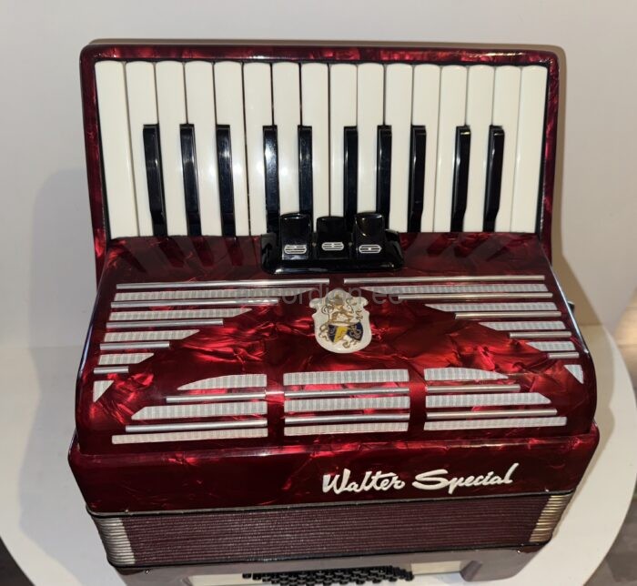 Walter Special  48 bassi